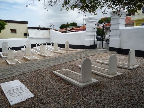 Nederlandse Oorlogsgraven Militaire Begraafplaats Curaao