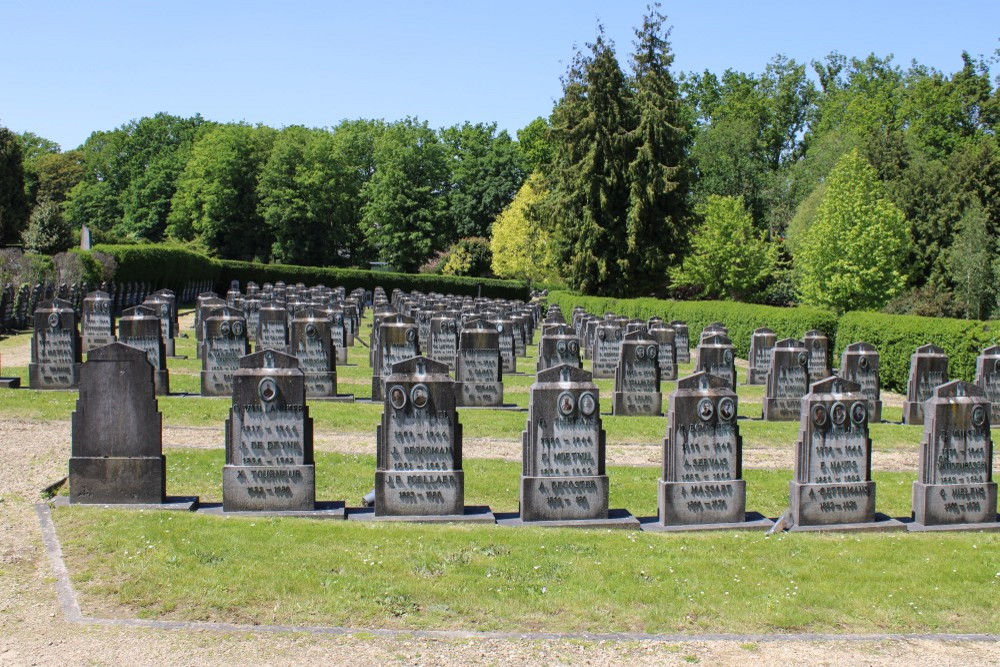 Belgian Graves Veterans Sint-Pieters-Woluwe
