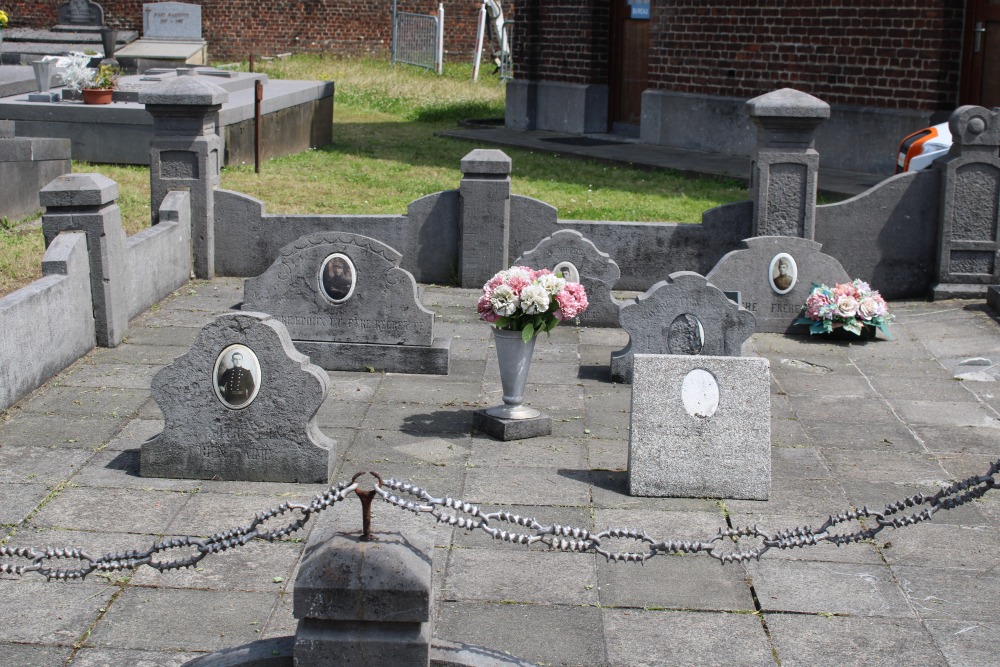 Oorlogsmonument Chtelineau Cimetire du Centre #4