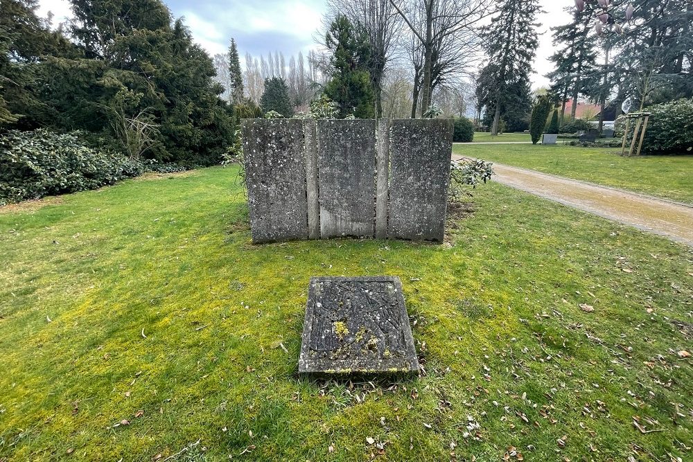 German War Graves and Memorial Metelen #4