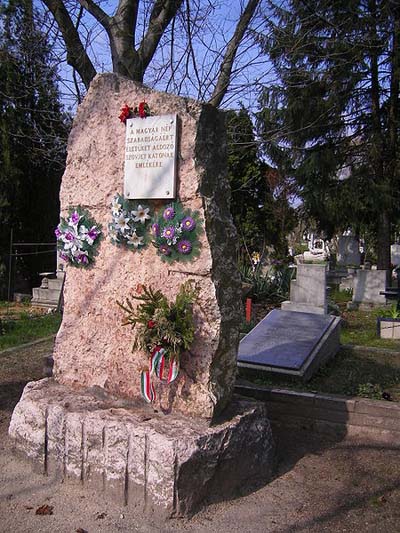 Mass Grave Soviet Soldiers Oroszlny
