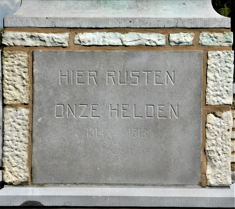 War Memorial Cemetery Dendermonde #3