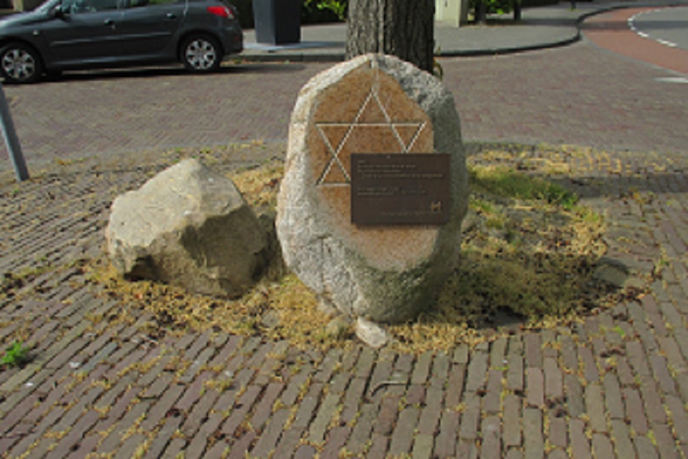 Memorial Deported Jews Oranjestraat