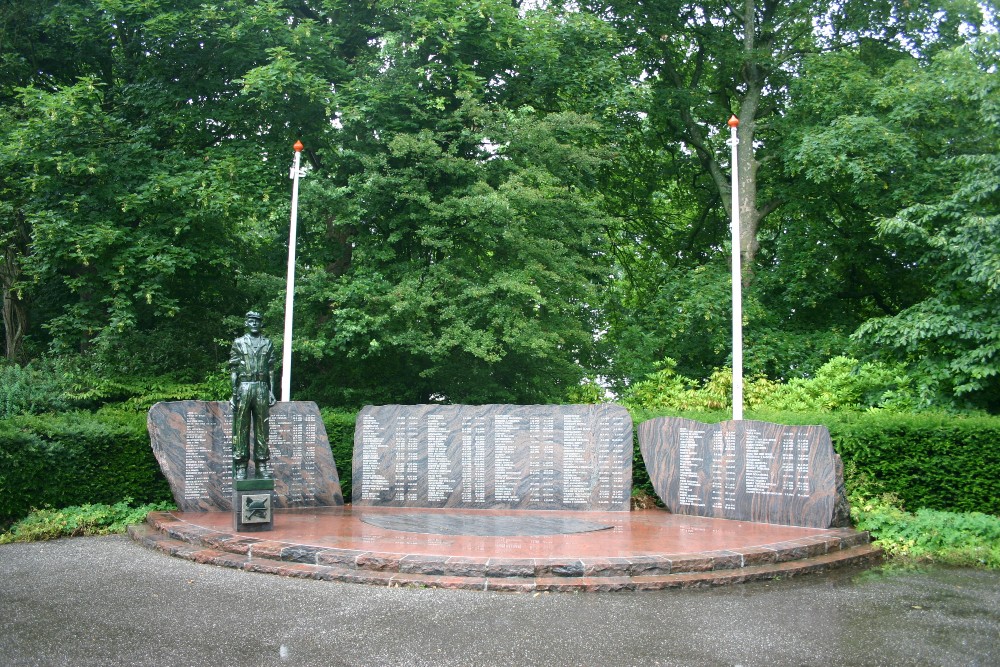 Indian Monument 