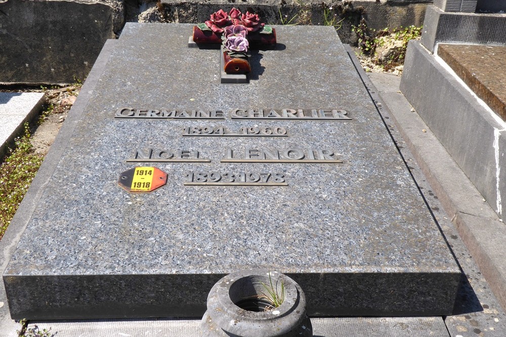 Belgian Graves Veterans Oignies-en-Thirache #5