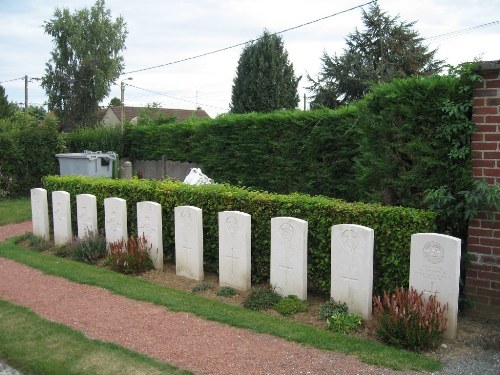 Commonwealth War Graves Bouzincourt