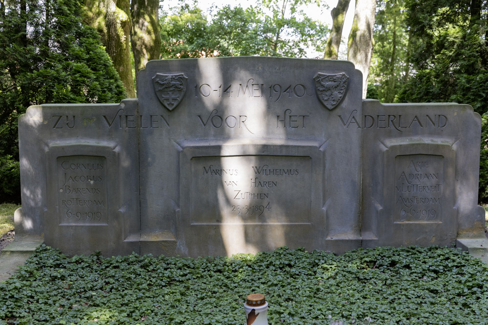 Dutch War Graves General Cemetery Zutphen