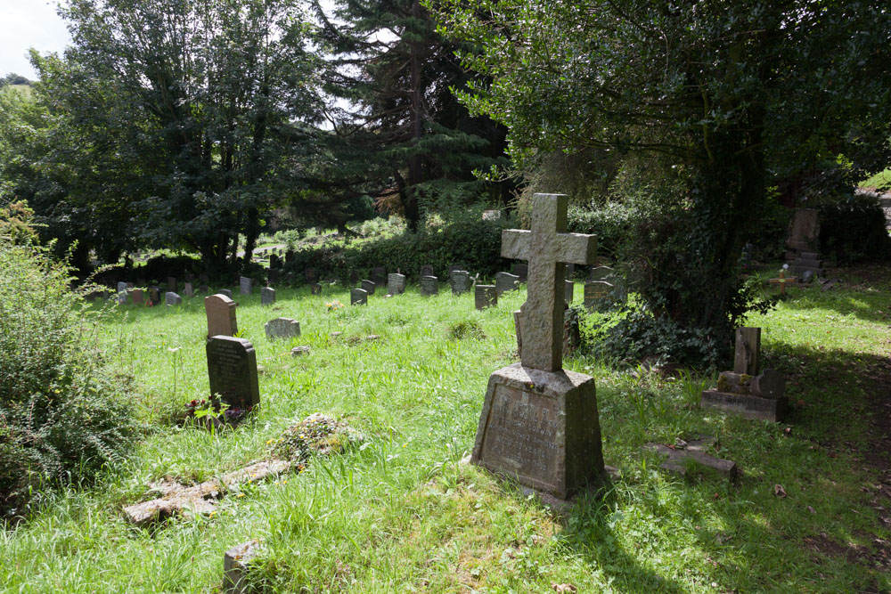 Oorlogsgraven van het Gemenebest St. Agnes Churchyard