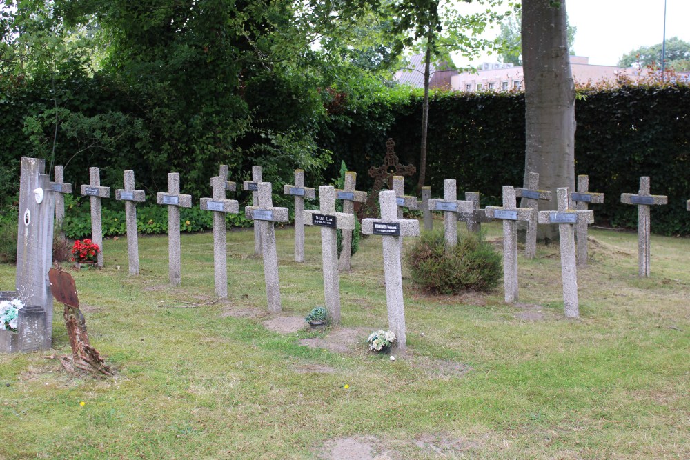 Belgian War Graves Oostkamp