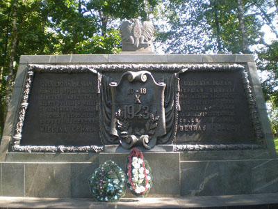 Poolse Oorlogsbegraafplaats Lenino