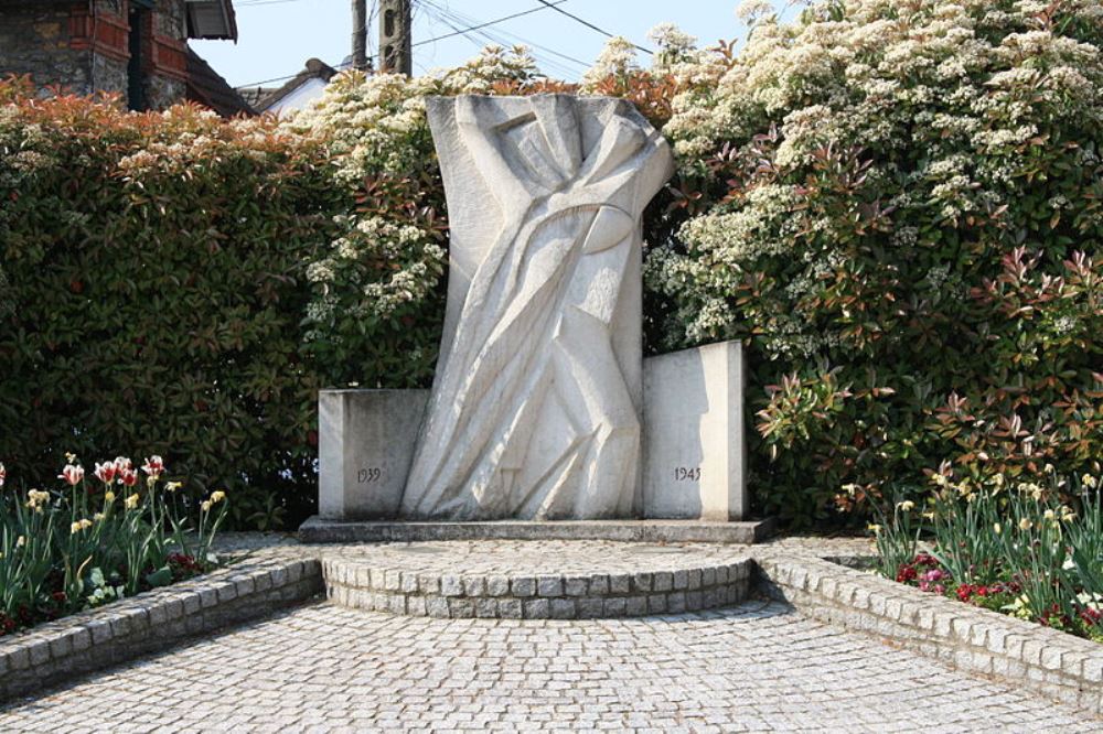 Resistance Memorial Savigny-sur-Orge