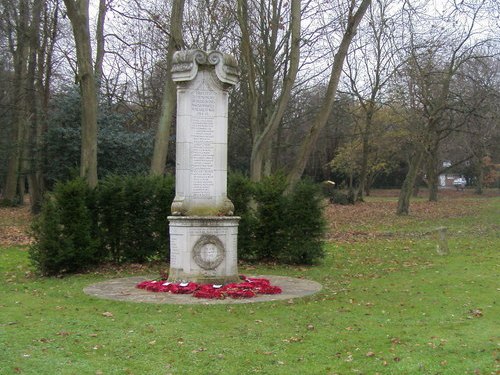 War Memorial Chesham Bois