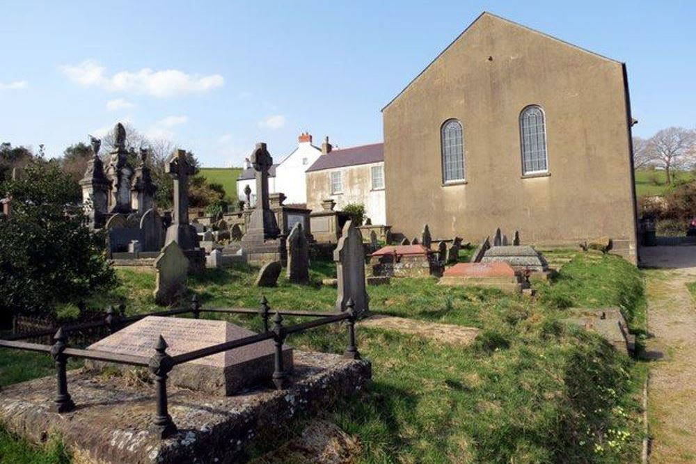 Commonwealth War Graves Groeswen Welsh Congregational Chapelyard