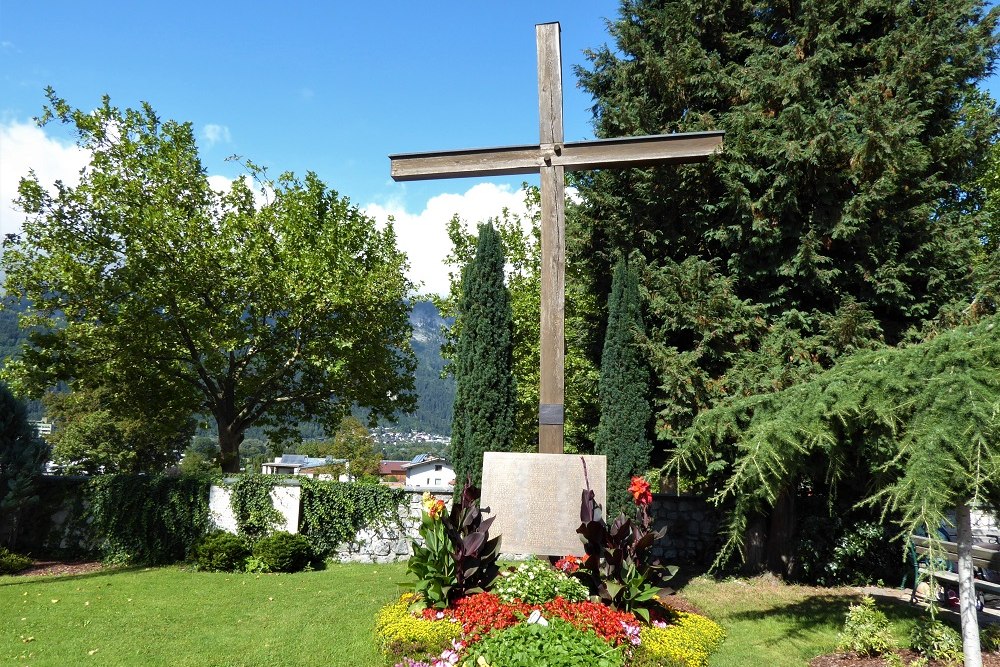 Memorial Cross Cemetery Schwaz