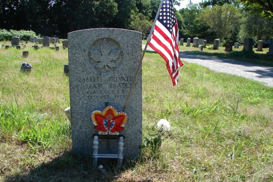 Commonwealth War Grave Pocasset Cemetery