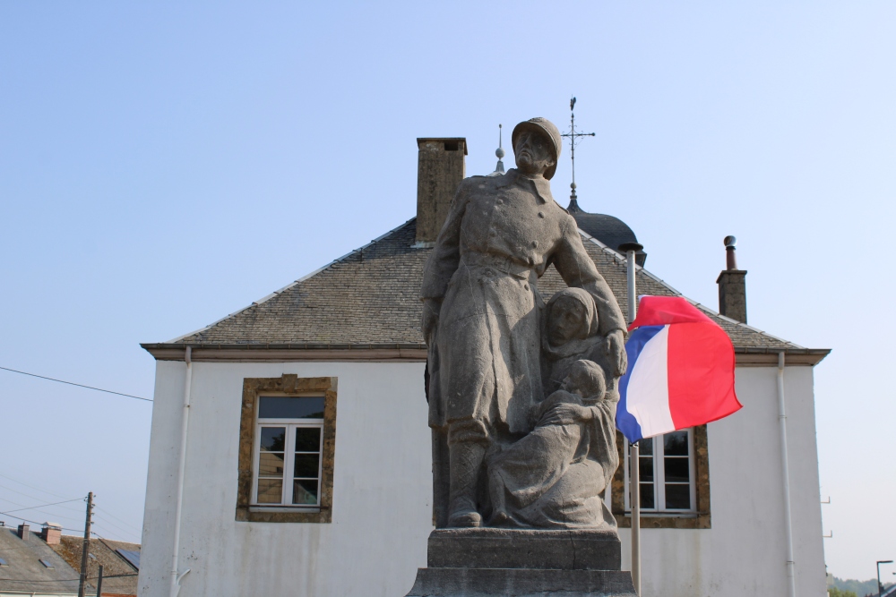 War Memorial Chiny #2