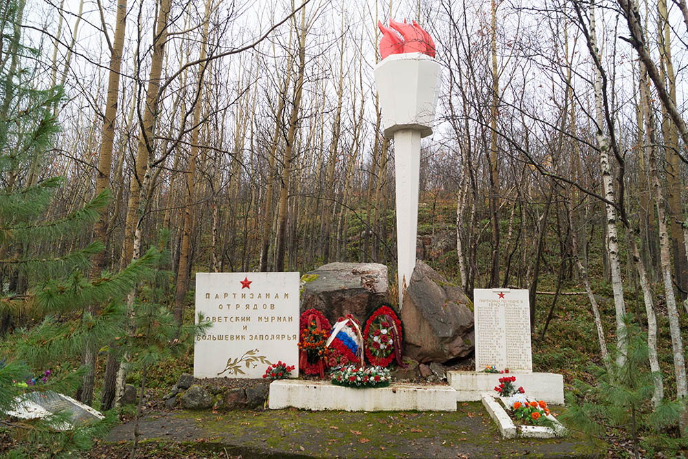 Mass Grave Soviet Soldiers Kolsky