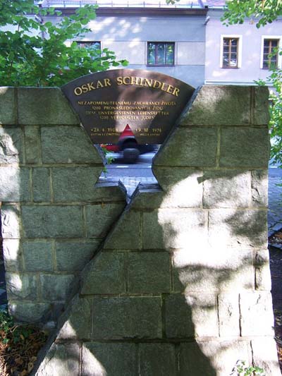 Monument Oskar Schindler Svitavy