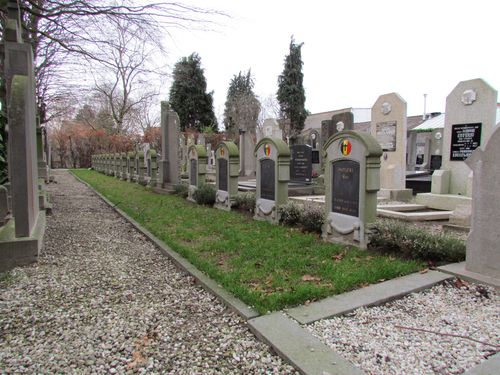 Belgische Oorlogsgraven Meulebeke