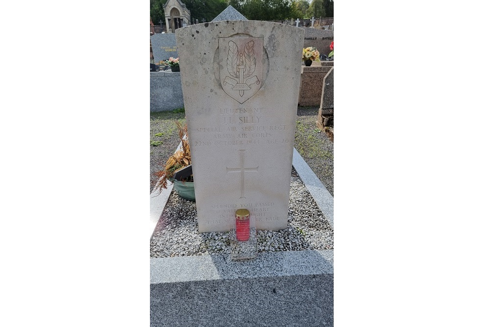 Commonwealth War Grave Moyenmoutier Communal Cemetery