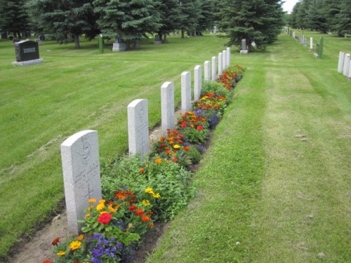 Oorlogsgraven van het Gemenebest Innisfail Cemetery