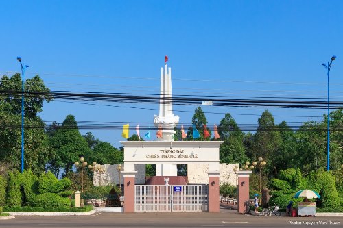 Monument Overwinning van Noord-Vietnam Binh Gia