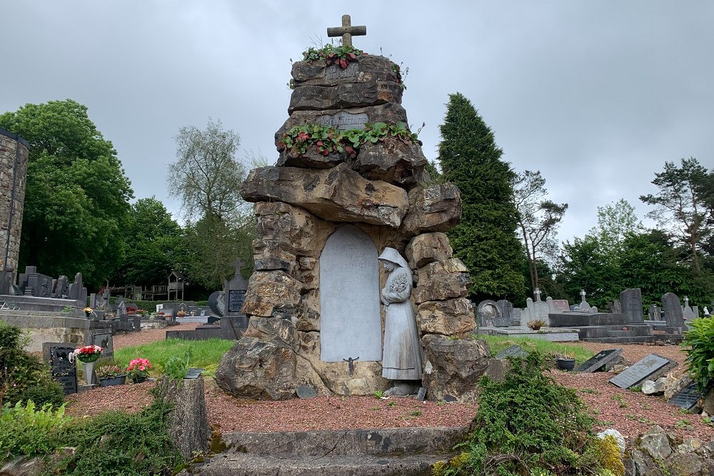 War Memorial Cemetery Francorchamps #2