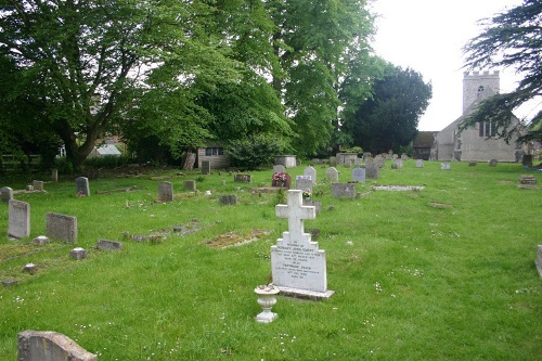 Oorlogsgraf van het Gemenebest St Andrew Churchyard