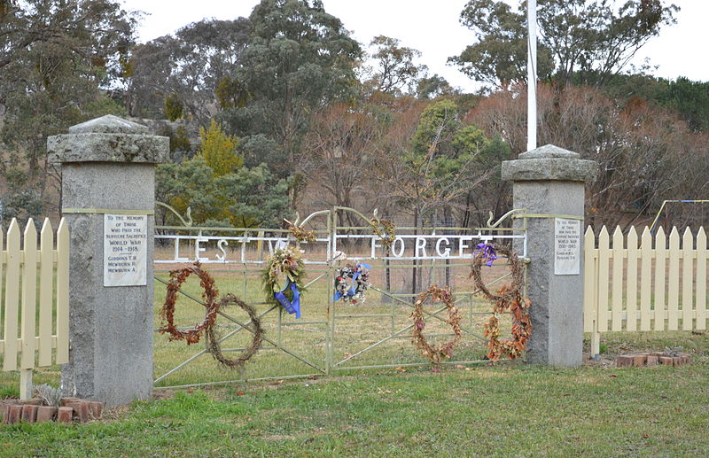 War Memorial Gates Rugby