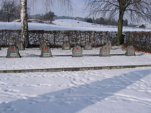 Sovjet Garnizoen Begraafplaats Freistadt