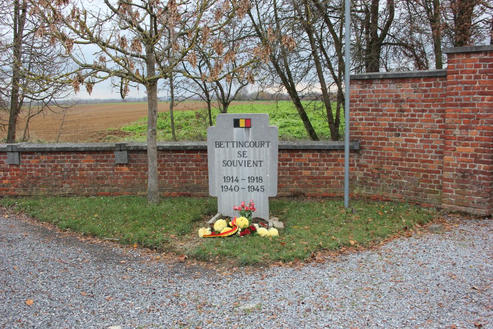 Oorlogsmonument Begraafplaats Bettincourt