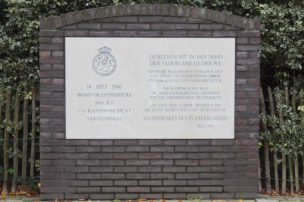 Memorial Killed Soldiers Leersum