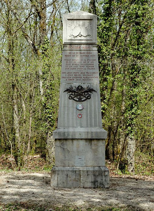Monument Gnral Josef Bossak-Hauke