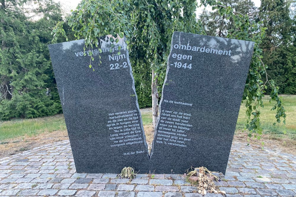 Monument Vergissingsbombardement Nijmegen