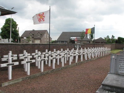 War Memorial Cemetery Zichen-Bolder