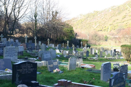 Commonwealth War Graves Lynton New Cemetery