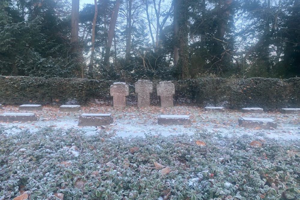 Duitse Oorlogsgraven Waldfriedhof Darmstadt