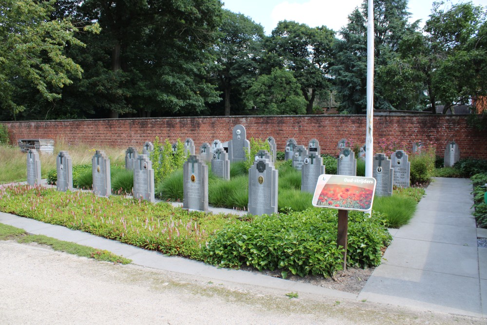 Belgian Graves Veterans Koersel Stal