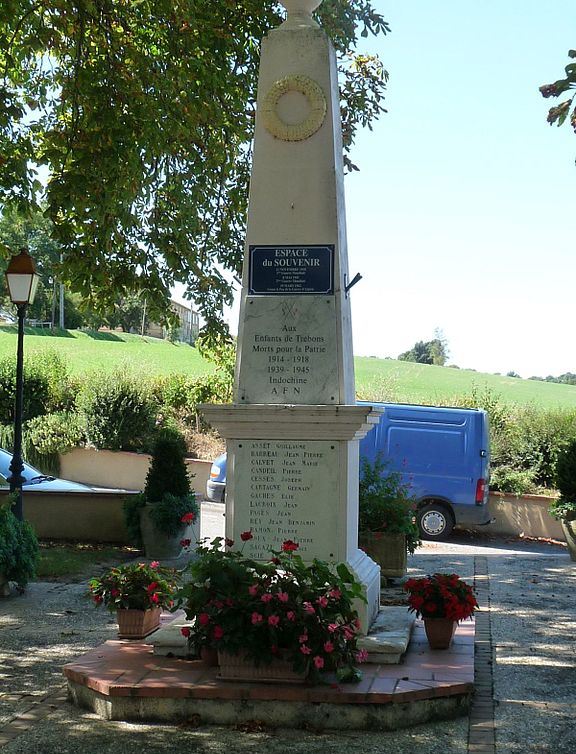 War Memorial Trbons-sur-la-Grasse