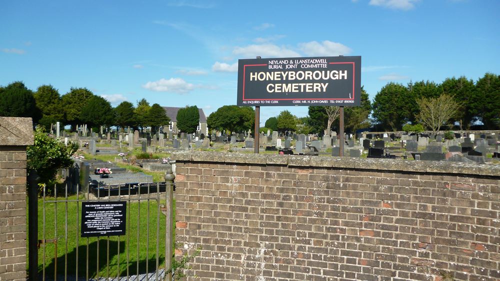 Oorlogsgraven van het Gemenebest Honeyborough Cemetery