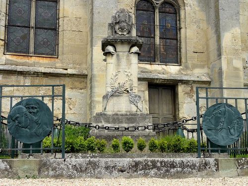 War Memorial piais-Rhus #1