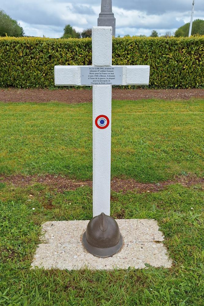 War Grave French Soldiers Hirson #2