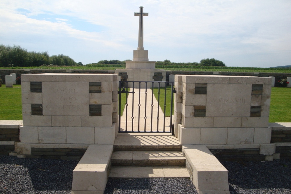 Commonwealth War Cemetery Locre No.10