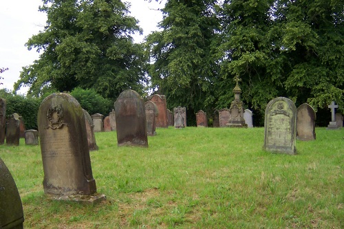Commonwealth War Grave Kirkandrews-upon-Eden Churchyard