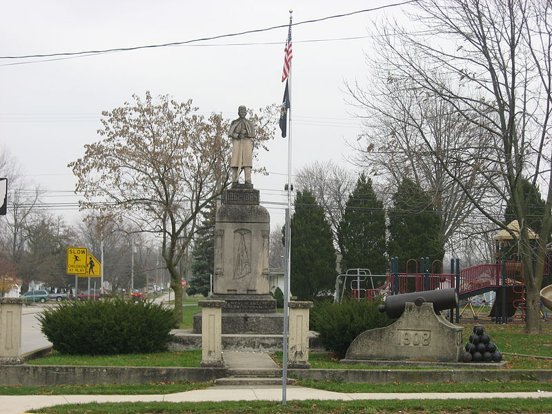 Monument en Houwitzer Amerikaanse Burgeroorlog Mendon