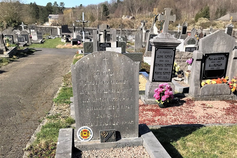 Belgian Graves Veterans Resteigne