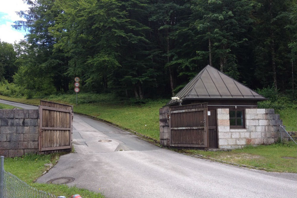 SS Guardhouse - Entrance to Eagle's Nest Road
