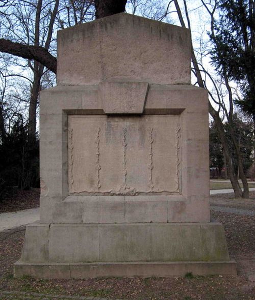 War Memorial Gruna