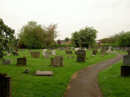 Oorlogsgraven van het Gemenebest St. Mary Churchyard Extension