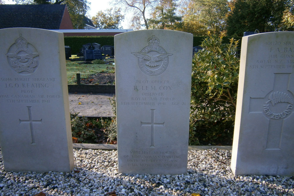 Commonwealth War Graves Protestant Churchyard Drachtstercompagnie #3